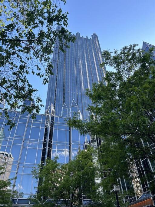 Sprawling Stadium Views Wonderful Location 24-7 Parking Gym Lounge Pittsburgh Exterior photo